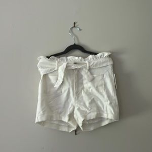 The Charlie short, Nordstrom, size 16 girls, cream colored.